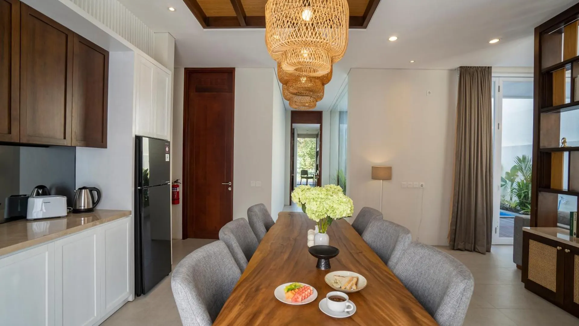 Nusa Dua Bayview Villas