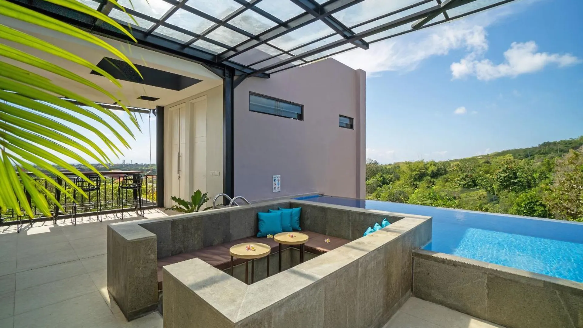 Nusa Dua Bayview Villas