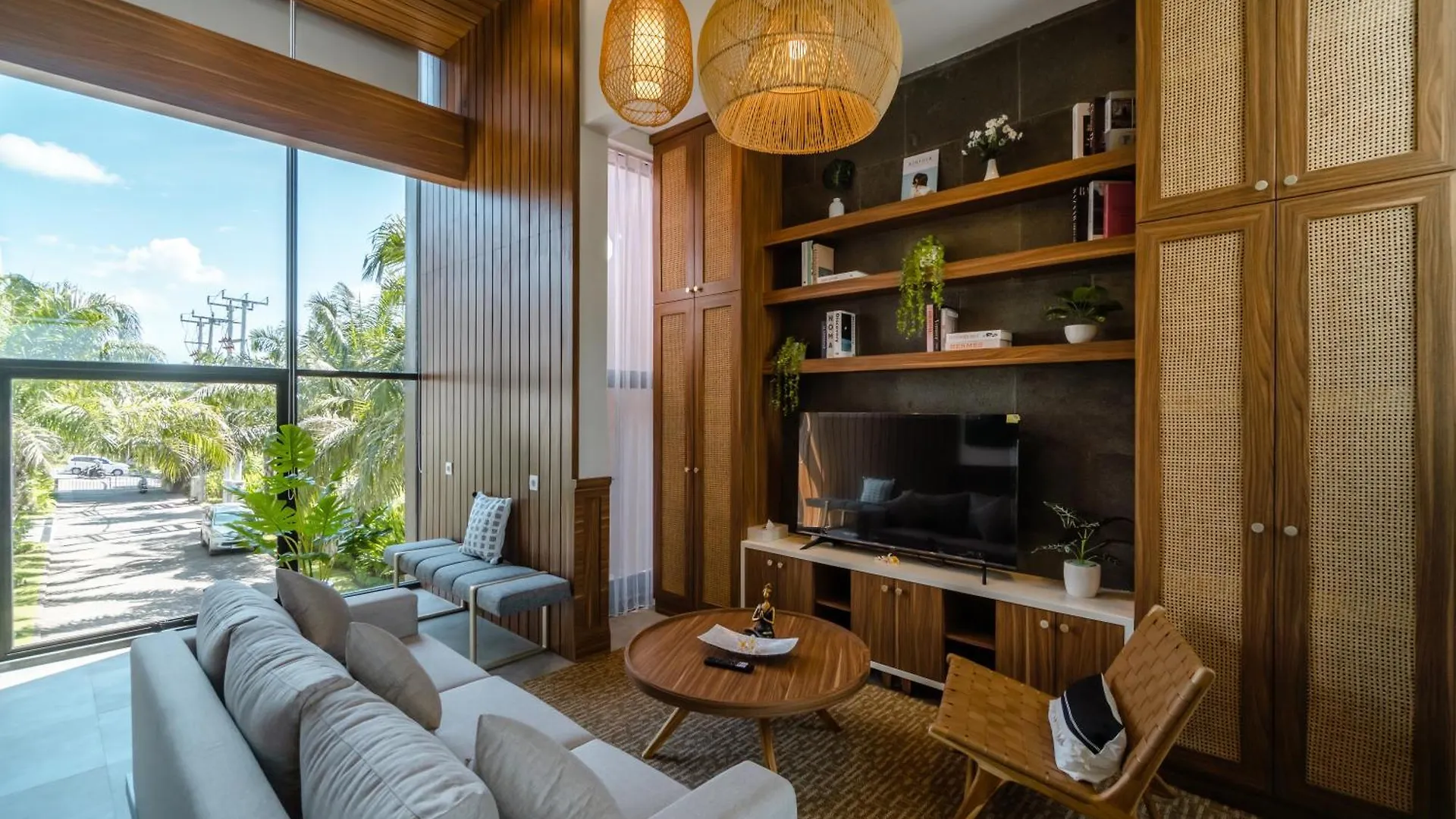 Nusa Dua Bayview Villas