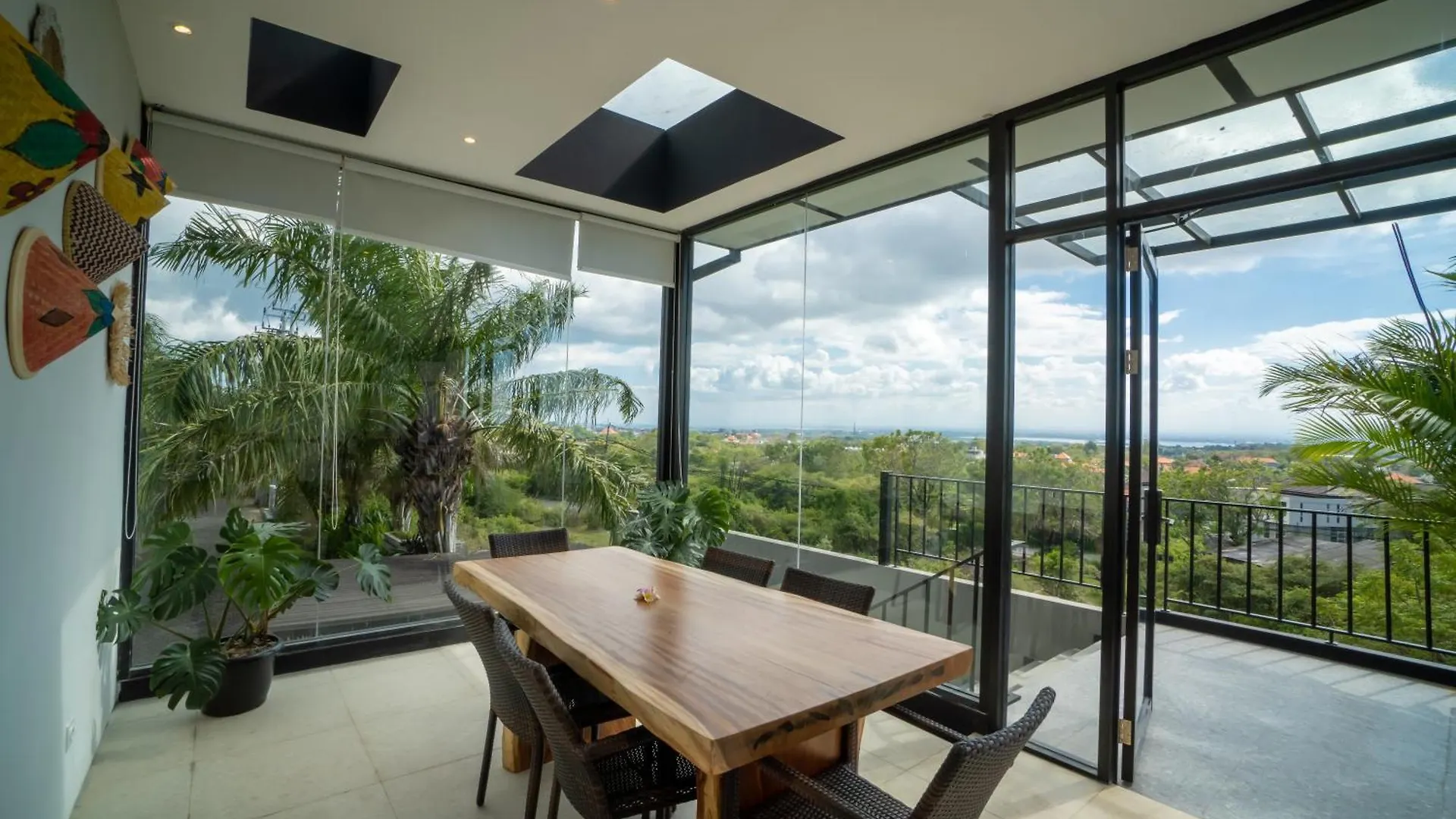 Nusa Dua Bayview Villas