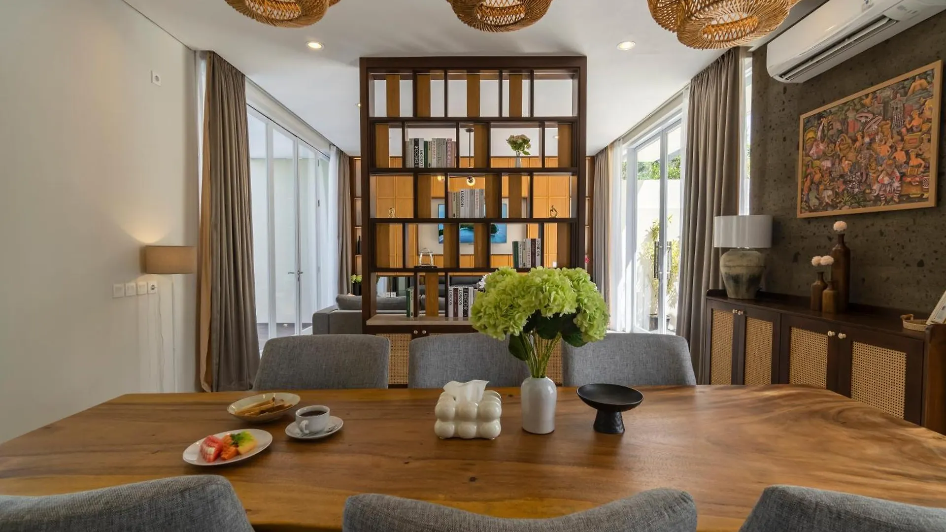 Nusa Dua Bayview Villas